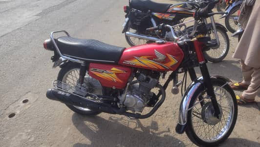 Honda CG 125 21 model lush condition like new