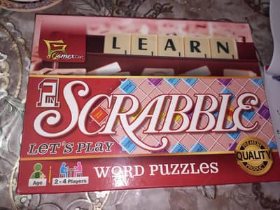 Scrabble + 9men's Morris