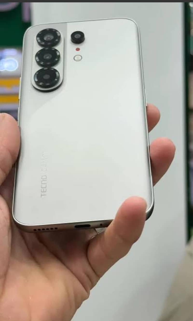 Tecno CAMON 50 Pro 0