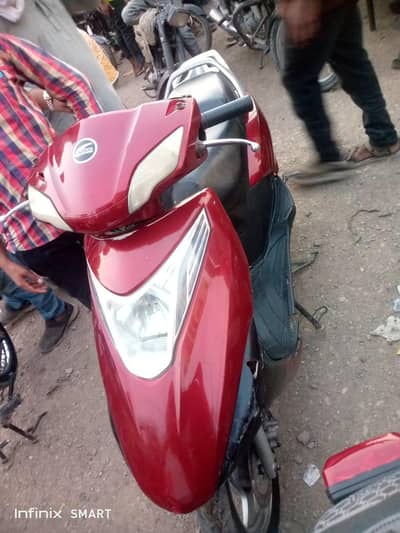 United 2021scooty in liyaqatabad details parhe pehly 0318.380. 70.92