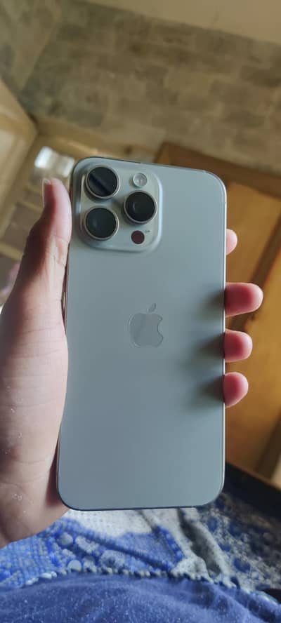 Apple iPhone 15 Pro Max