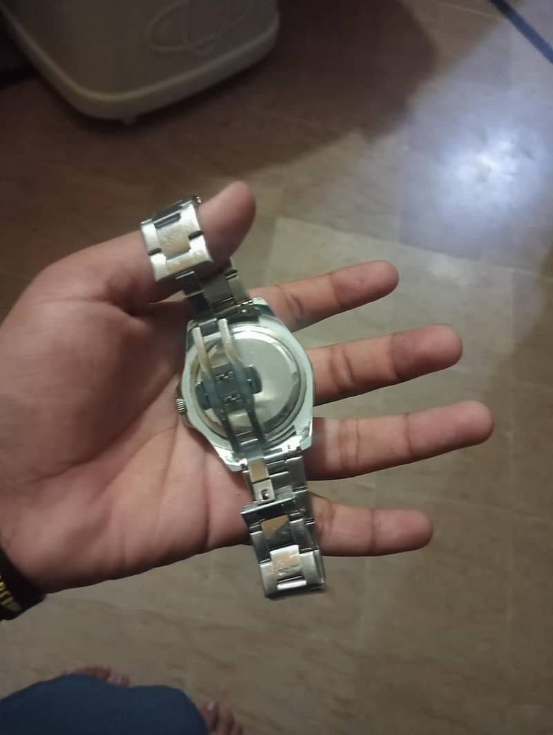 watch 2