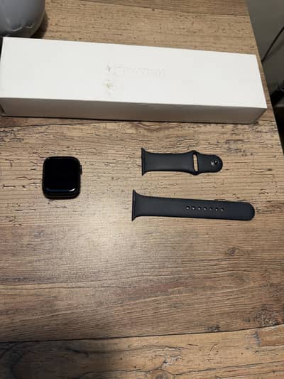 Apple Watch Series 8 45MM complete Box