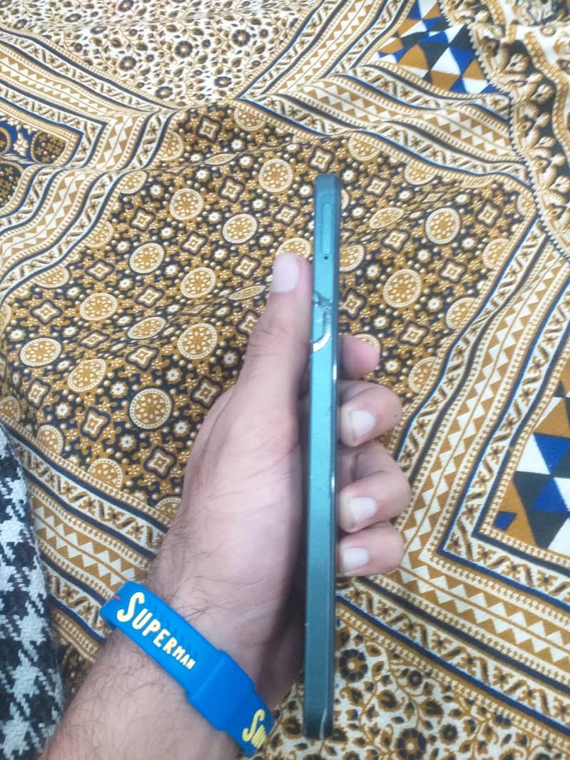 Realme C71 1