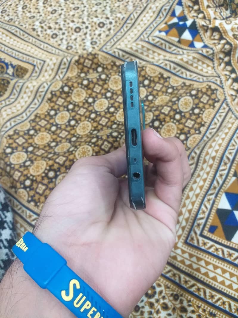 Realme C71 2