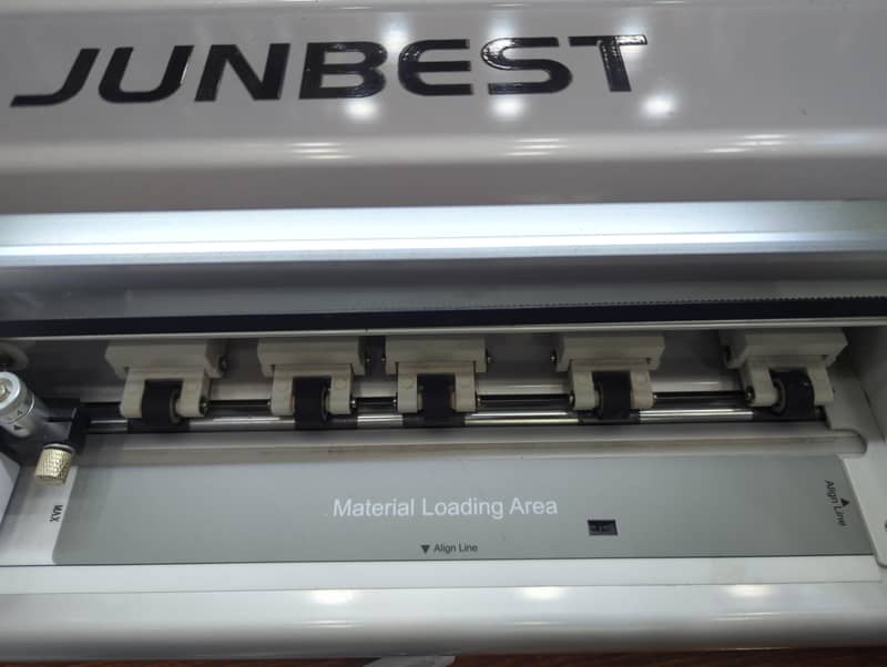 junbest sheet cutting machine 3
