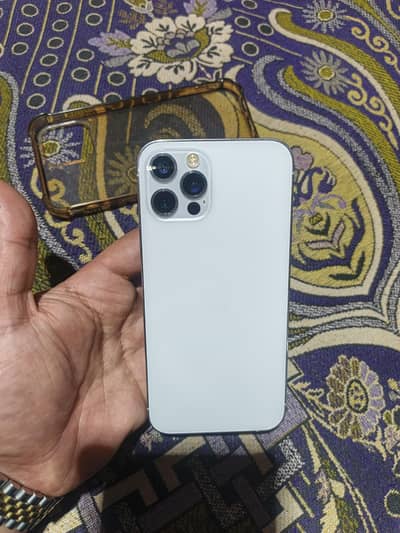 Apple iPhone 12 Pro