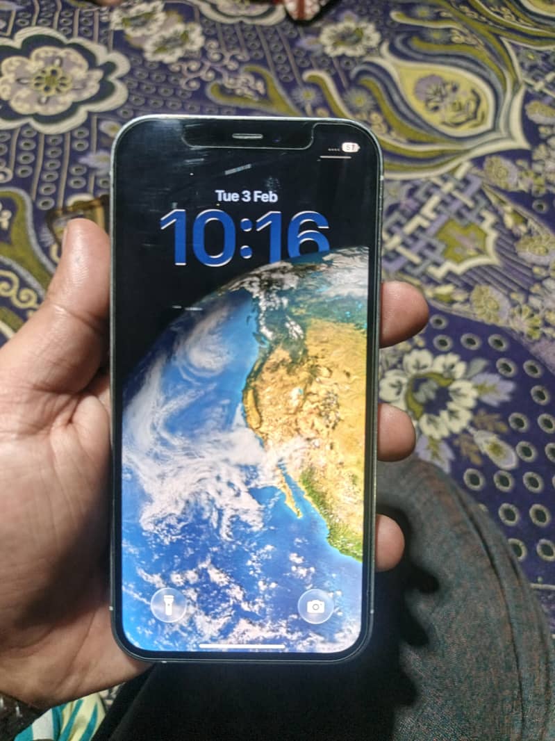 Apple iPhone 12 Pro 1