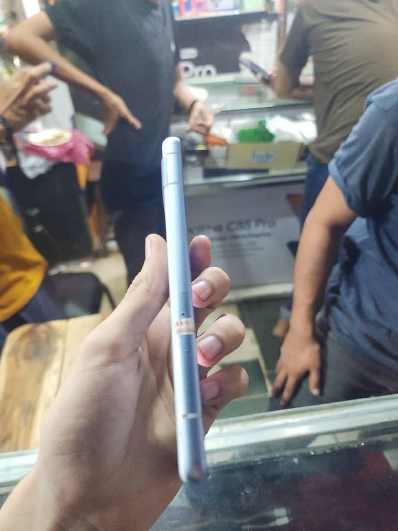Google Pixel 7a 1
