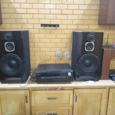 Powerful speaker with Amplifier|loud sound|