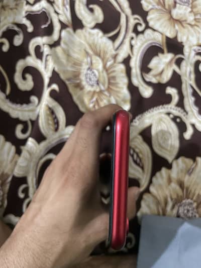 Apple iPhone XR