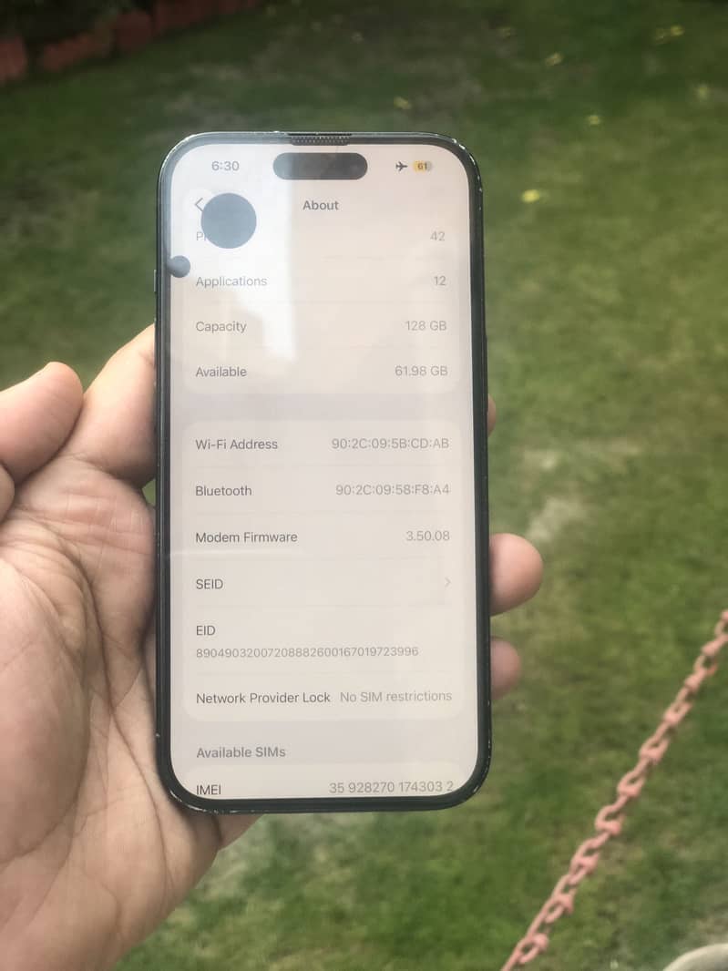 Apple iPhone 15 4