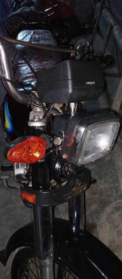 gari me koi Kam nhi hai vip gari hai jisko chaye contact kry