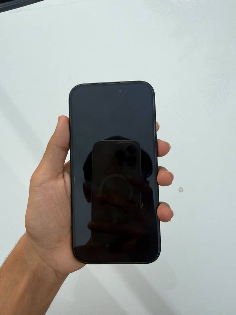 Apple iPhone 15 1