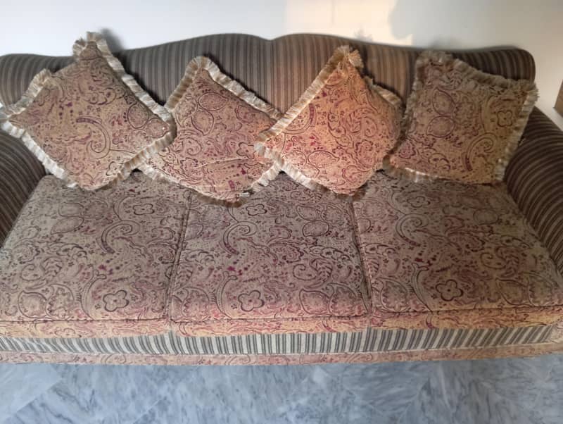 Five seater sofa 3