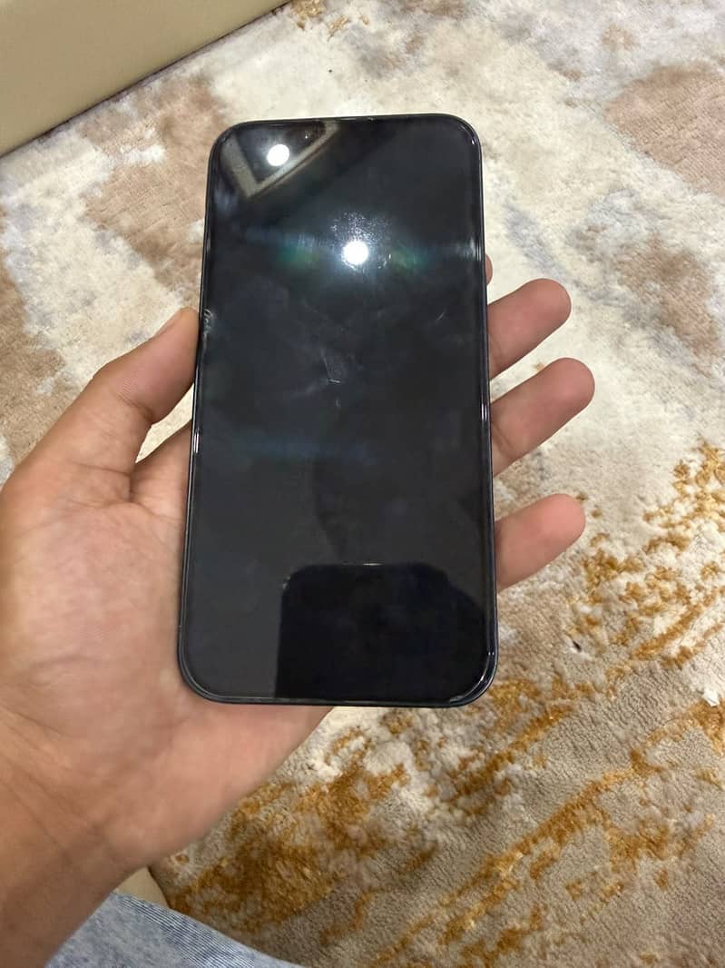 Apple iPhone 14 4