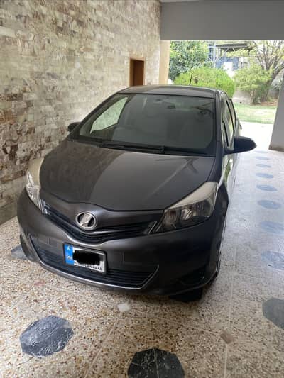 Toyota Vitz 2011