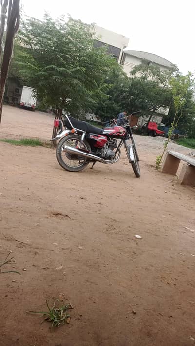 Asia hero 125 (2012) well maintained