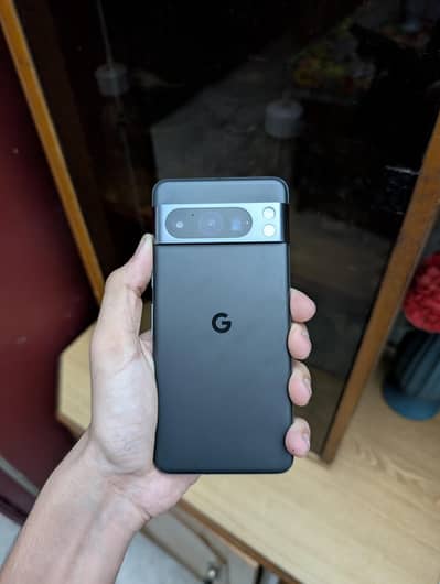 Google Pixel 8 Pro