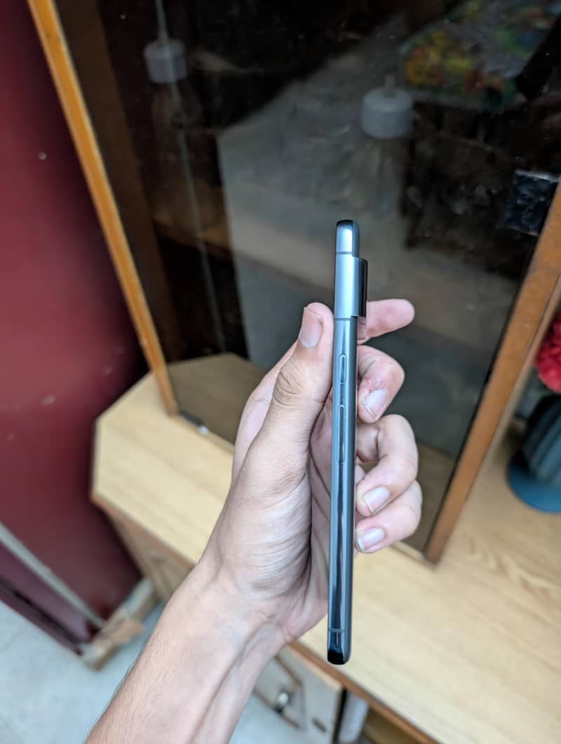 Google Pixel 8 Pro 1
