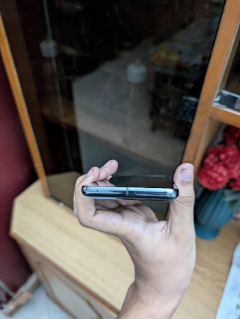 Google Pixel 8 Pro 4
