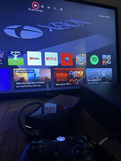 Xbox one 1 TB with 2 controllers