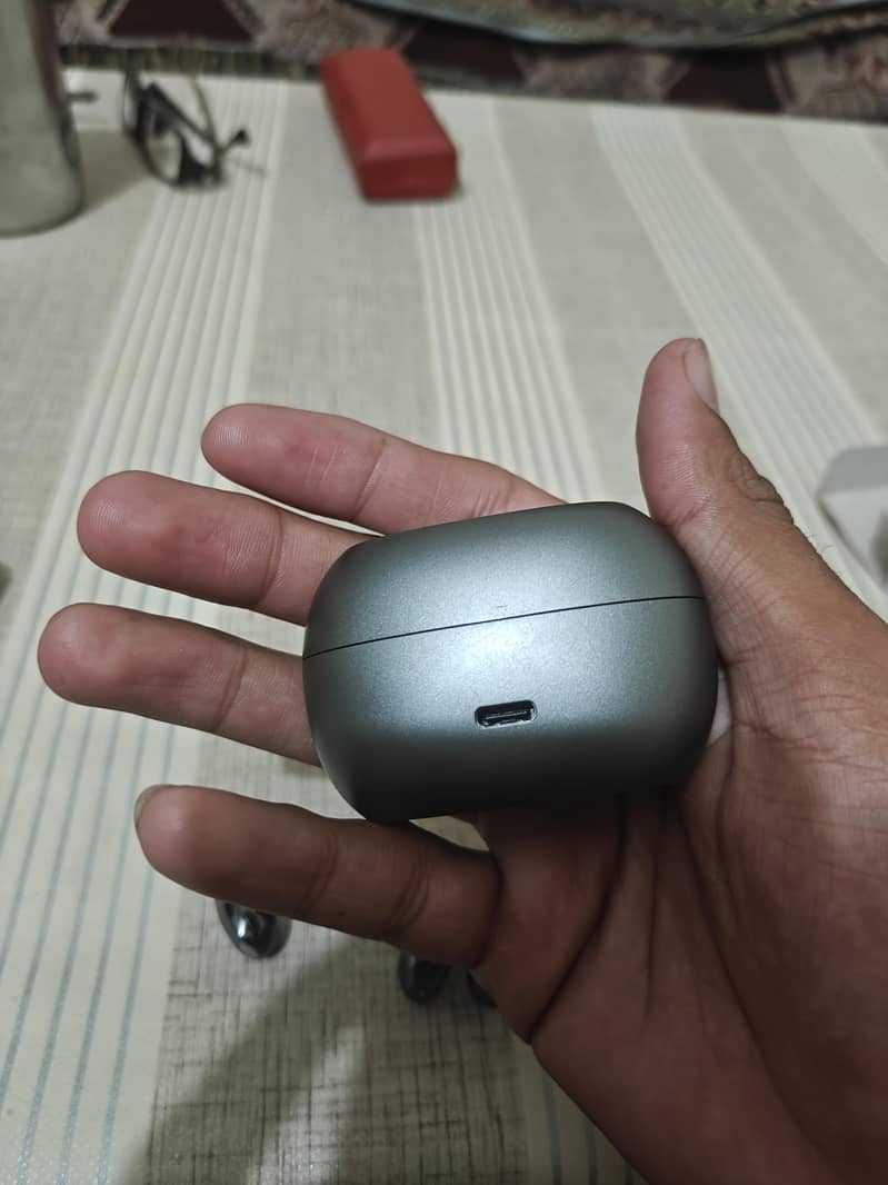 zero earpods condition 10/10 1
