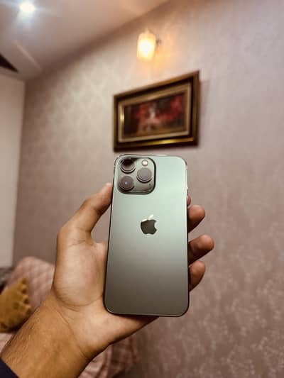 Apple iPhone 13 Pro