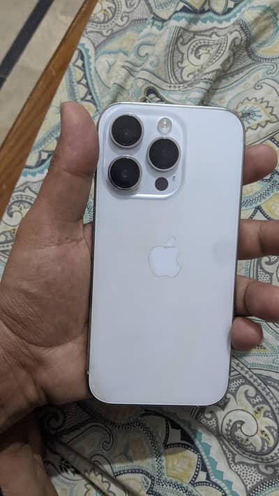 Apple iPhone 14 Pro (Read add first than contact)