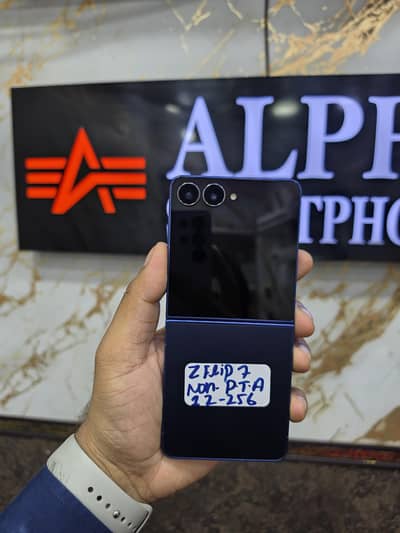 Samsung Mobile Z Flip 7