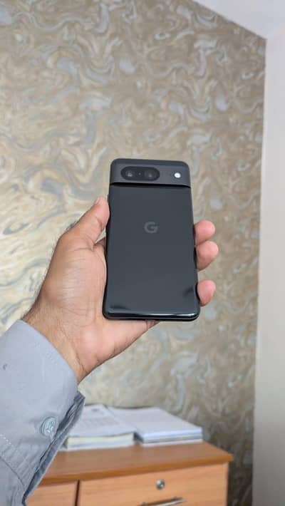 Google Pixel 8