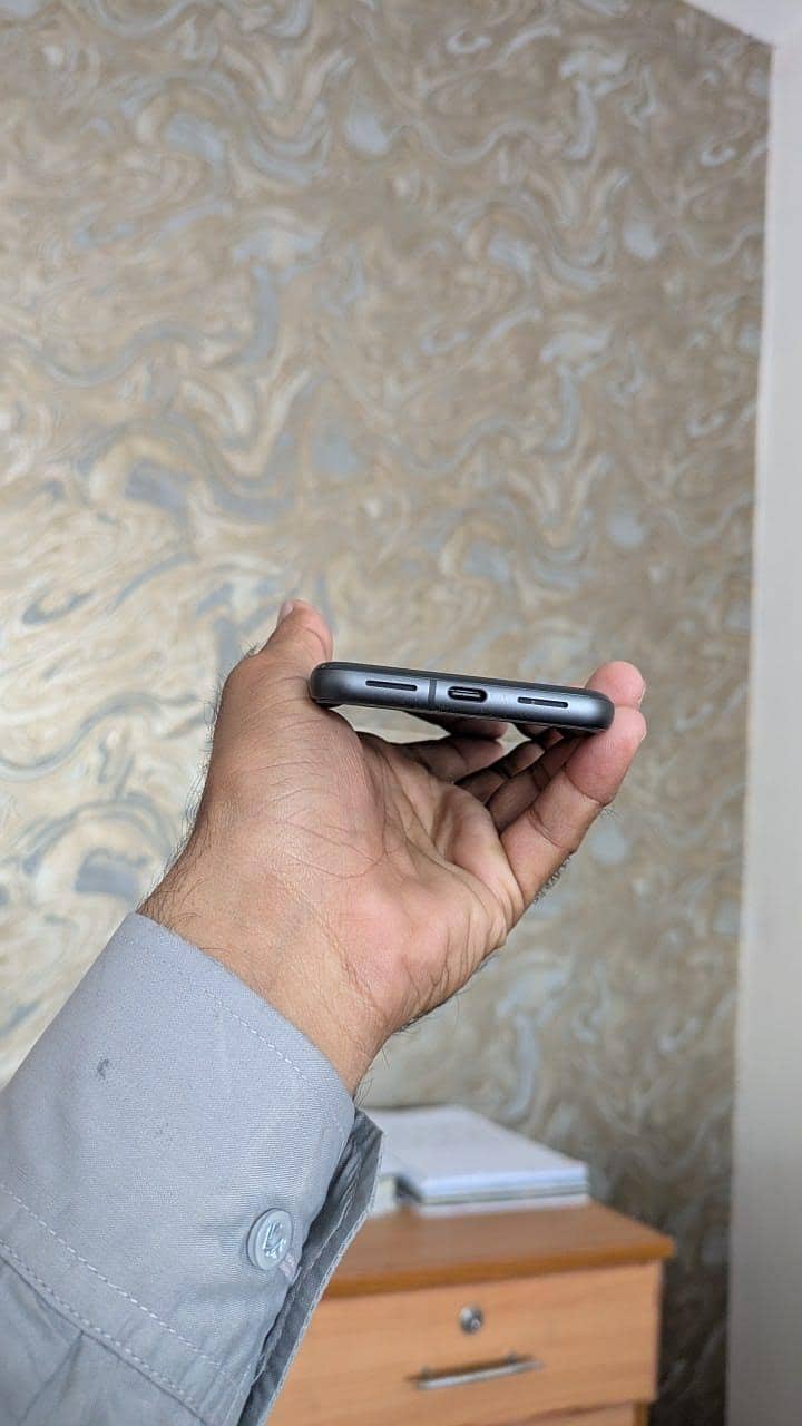 Google Pixel 8 1