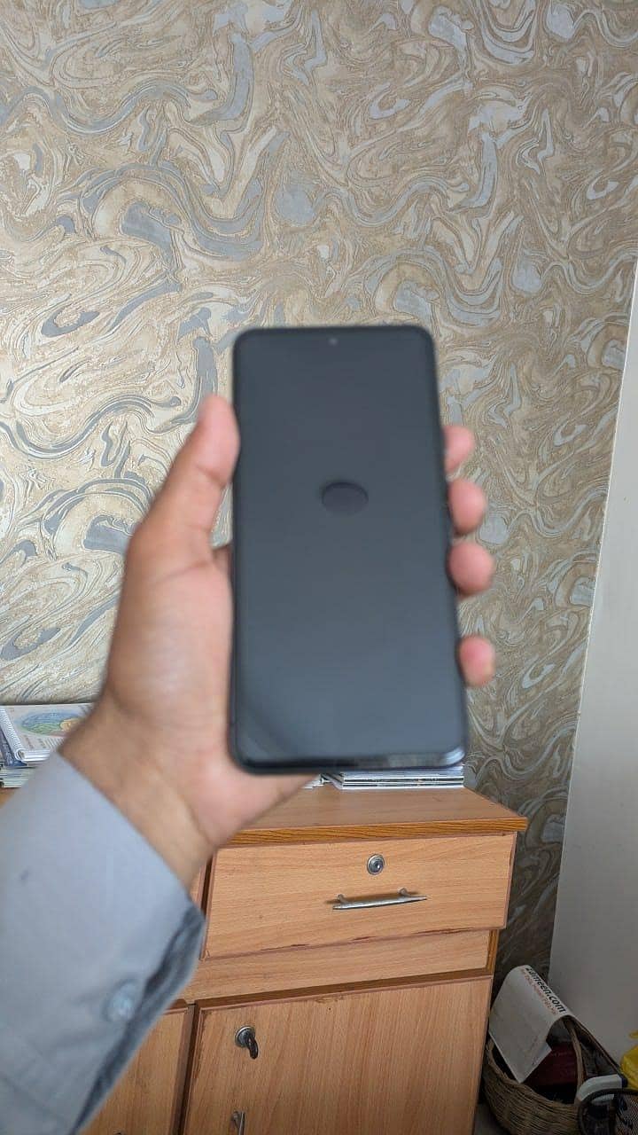 Google Pixel 8 2