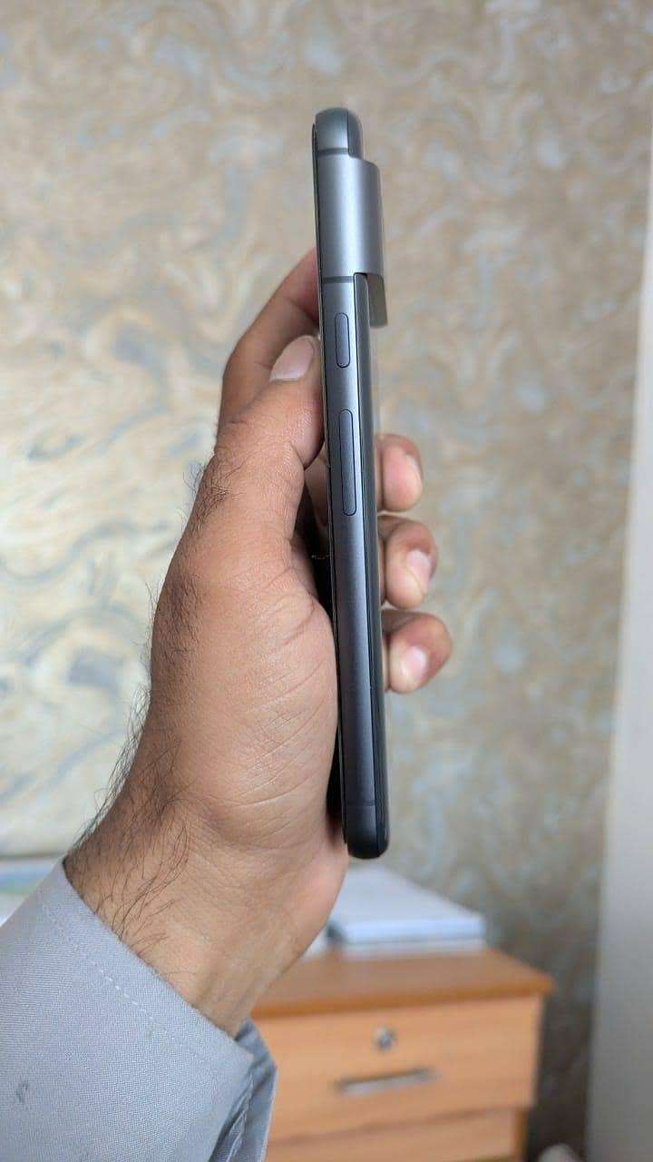Google Pixel 8 3