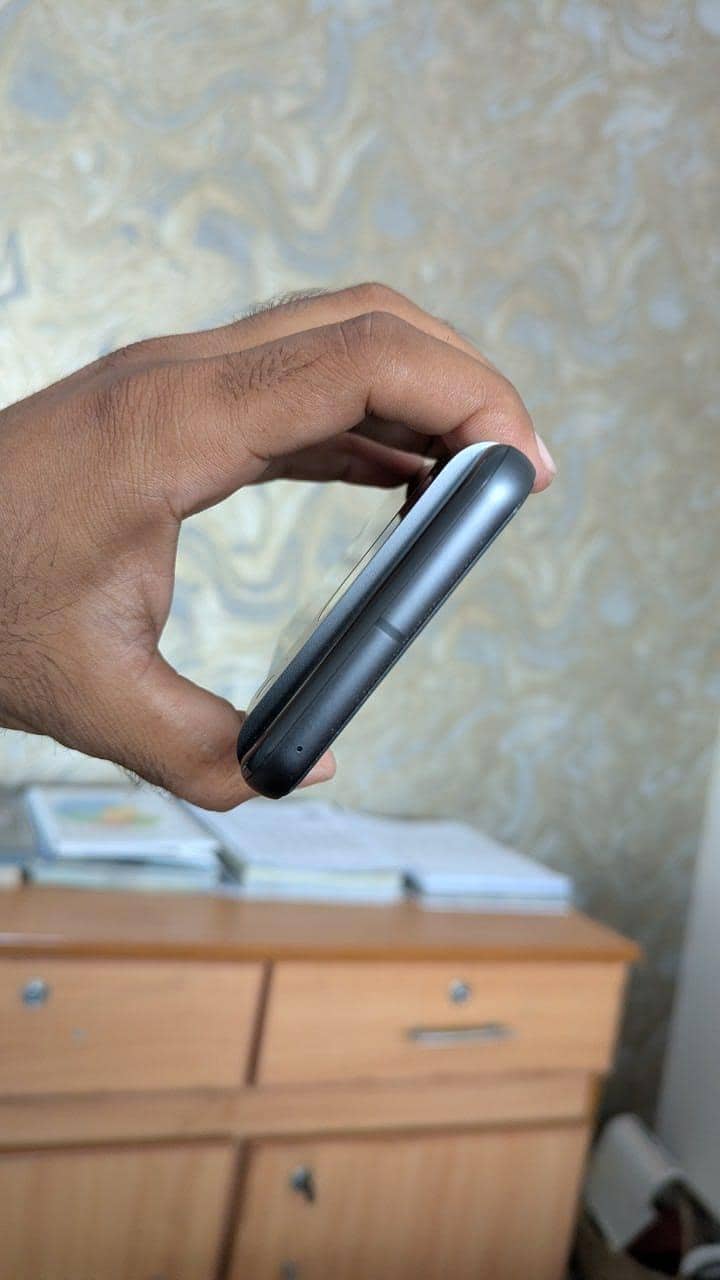 Google Pixel 8 5