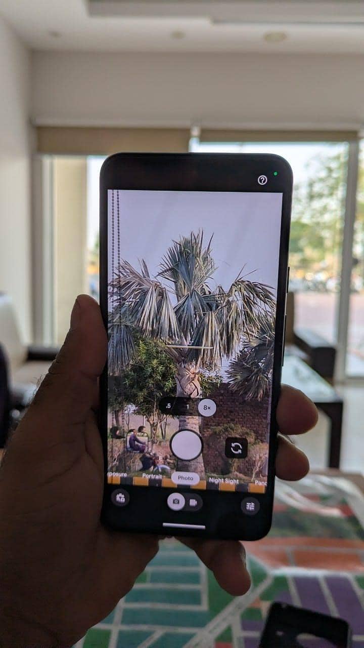 Google Pixel 8 6