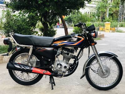 Honda CG-125 (Model 2018) Genuine Condition