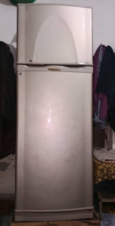 Frige for sale