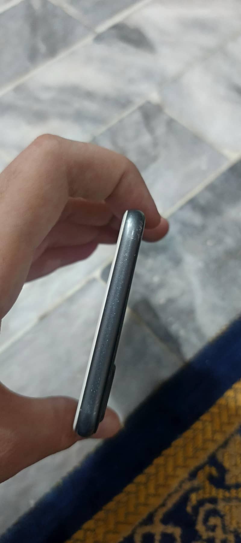 Apple iPhone 8 Plus 4