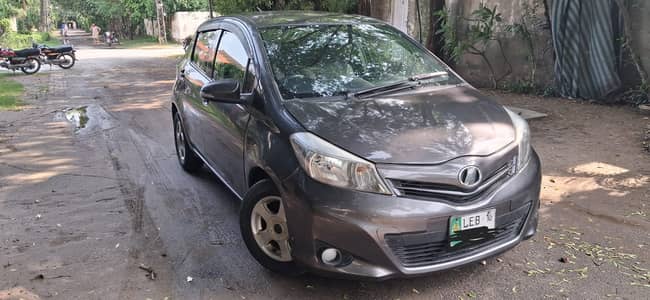 Toyota Vitz 2013 Excellent Condition Non Accident