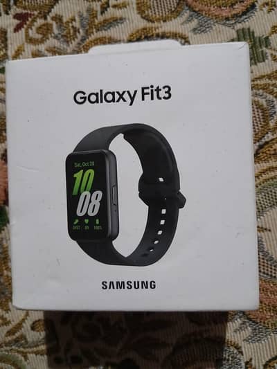 Samsung fit 3 only 2 month used