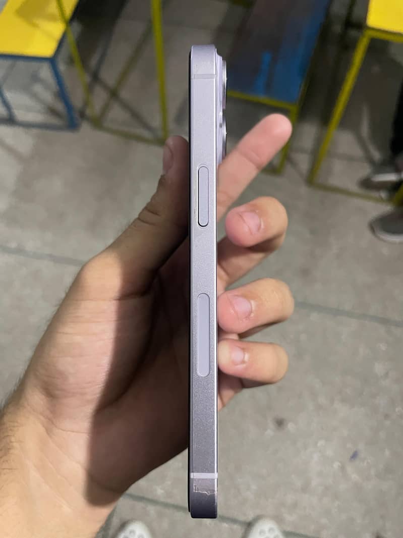 Apple iPhone 14 1