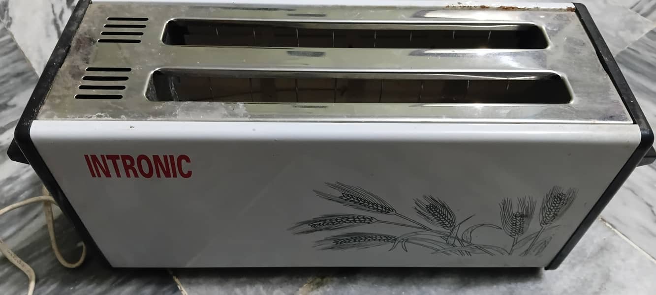 4 slice automatic toaster 1