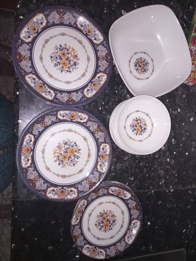 Dinner set
