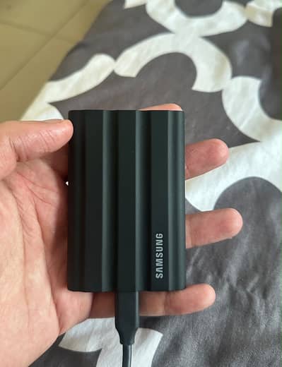 Samsung T7 shield ssd