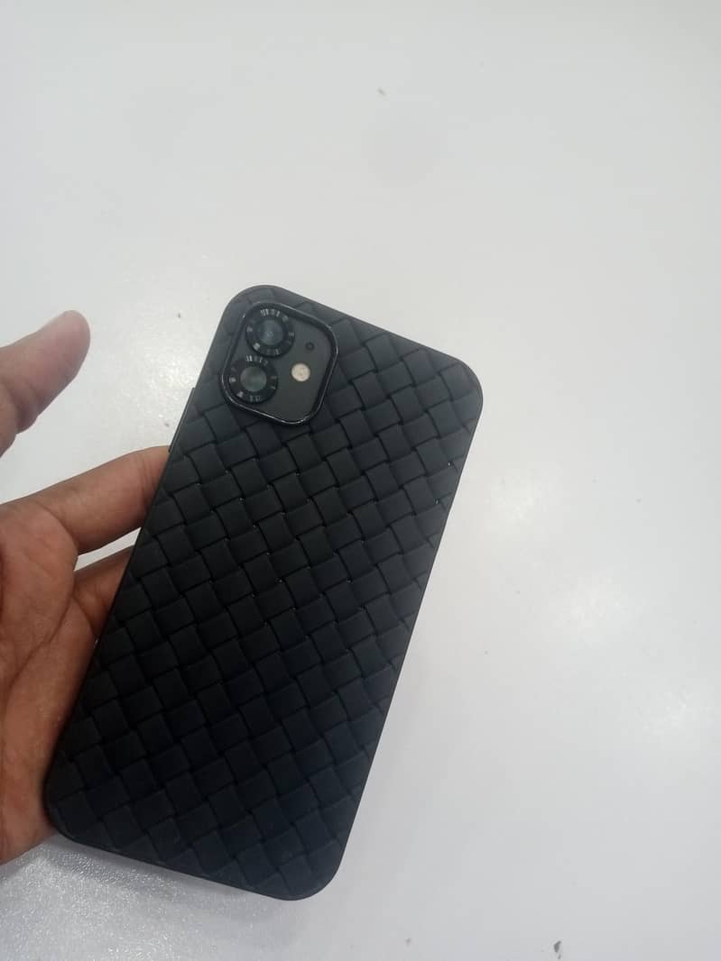 Apple iPhone 11 1