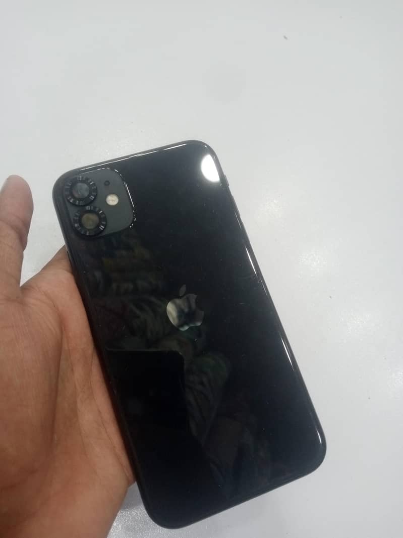 Apple iPhone 11 11