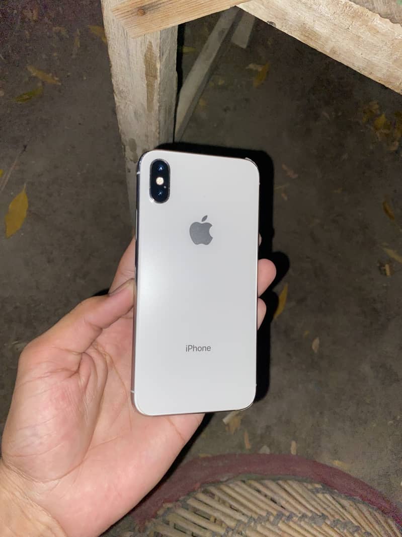 Apple iPhone X 1