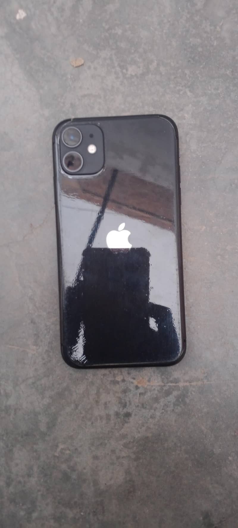Apple iPhone 11 0