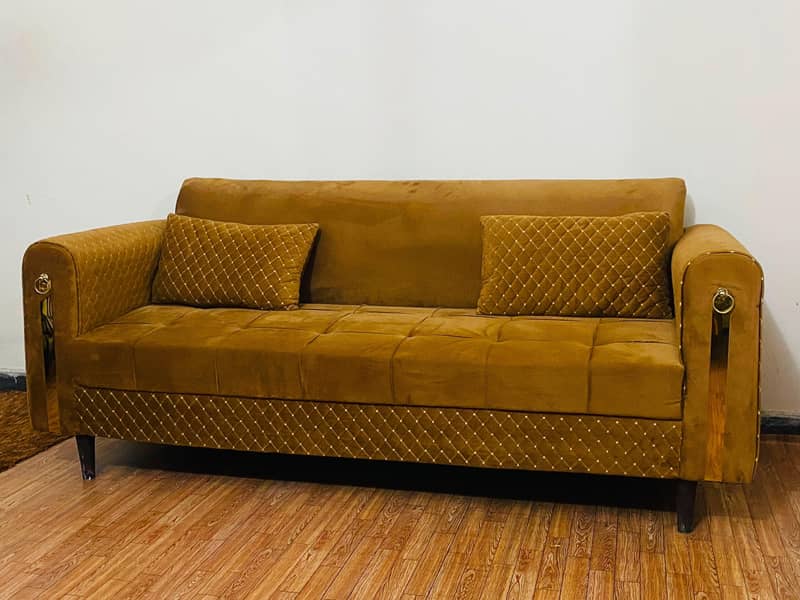 5 Seater Sofa 0